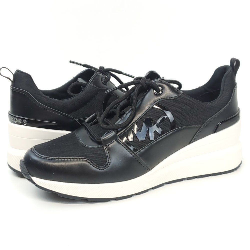 MICHAEL Michael Kors Stacy Trainer Lace Up  Sneakers NWOB US 11 - Picture 4 of 13